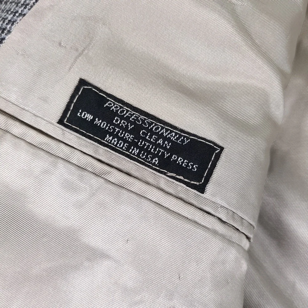 Vtg Pierre Cardin 42‎ SHORT Zig Zag Pattern Two Button Sports Coat Made In USA - Picture 5 of 8